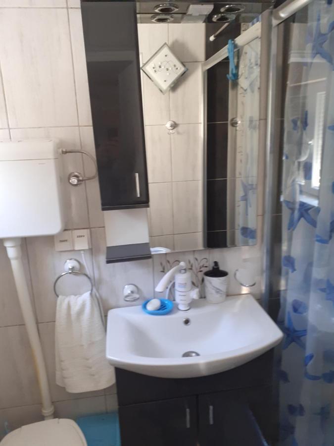 Mega Apartment Subotica Esterno foto